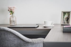Ile godzin pracy to 3/5 etatu i jak obliczyć normę czasu pracy w weekendy